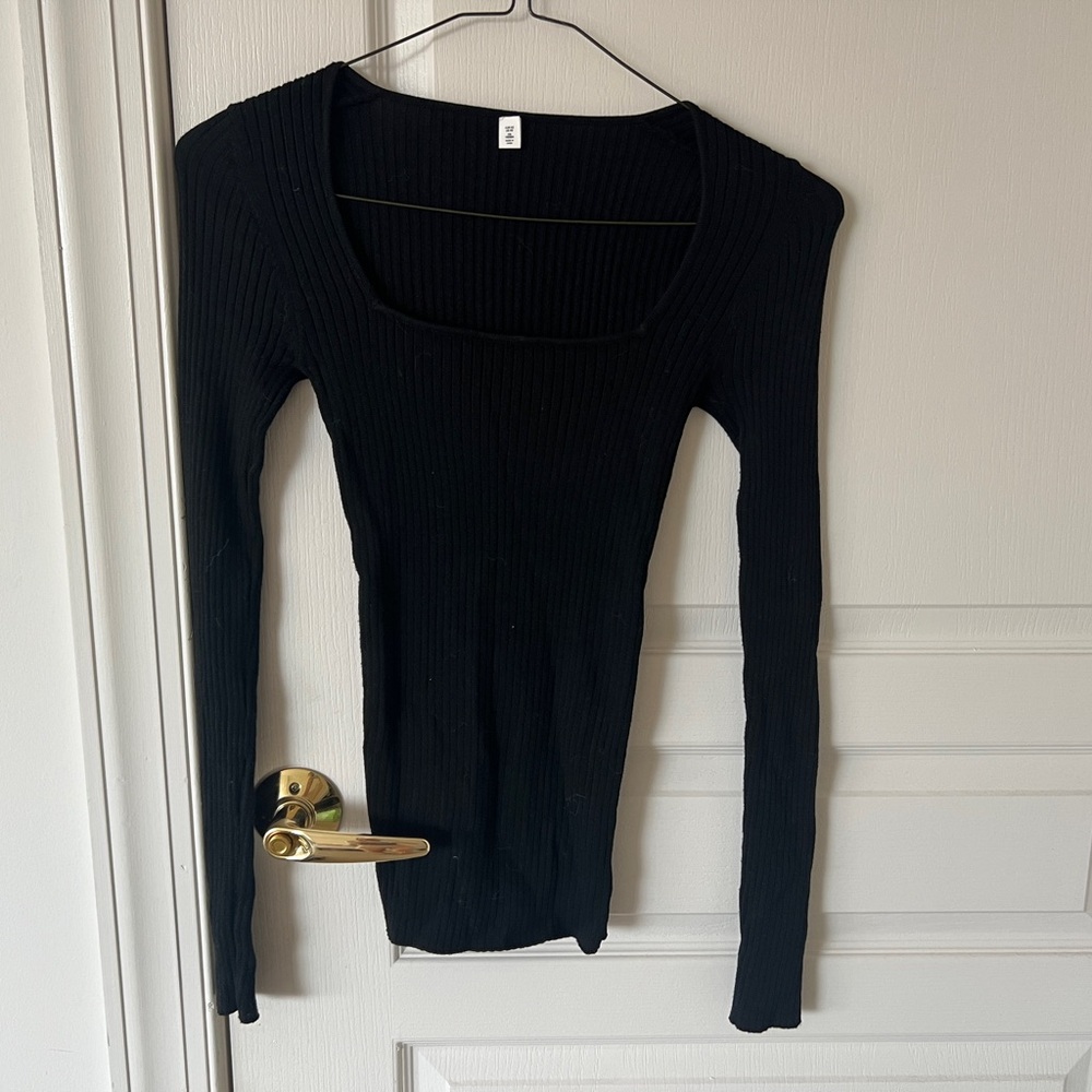 Square neck Ribbon knit long sleeve Top